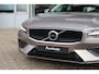 Volvo V60 B3 Momentum Advantage 163pk | Camera | Cruise | Navigatie | Climate | LED | Virtual |