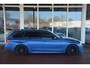 BMW 3-Serie Touring 320d High Executive M PAKKET leren bekleding sporstoelen memory schuif kantel dak Head up display stoelverwarming camera lmv Harman Kardon