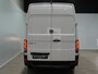Volkswagen Crafter L3H3 2.0TDI 140pk 3.5T Automaat / Navigatie / Camera / Comfort stoel / Android / Apple-Carplay