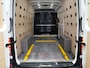 Volkswagen Crafter 35 2.0 TDI 140pk DSG L3H3 Navigatie Camera comfort stoel Android/Carplay