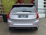 Volvo XC90 2.0 T8 455pk AWD Ultra Dark HEICO SPORTIV | Full Option! | Trekhaak | Luchtvering | Bowers&Wilkins | Massage | 22" Velgen