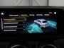 Mercedes-Benz A-klasse 180 Business Solution | Panoramadak | Stoelverwarming | Full LED | Half leder | Widescreen | Navigatie | Park Assist | Cruise control | Camera | Bluetooth | Climate control