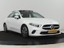 Mercedes-Benz A-klasse 180 Business Solution | Panoramadak | Stoelverwarming | Full LED | Half leder | Widescreen | Navigatie | Park Assist | Cruise control | Camera | Bluetooth | Climate control