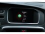 Volvo V40 1.5 T3 Polar+ Sport | Lichtmetalen Velgen 17" | Lederenbekleding | Harman/Kardon Audiosysteem | Electronic Climate Controle | Voorstoelen Verwarmend | Cruise Control | Leyless Entry+ Keyless Start | LED koplampen | Navigatiesysteem Full Map + Hard Disk | Panoramadak |