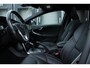 Volvo V40 1.5 T3 Polar+ Sport | Lichtmetalen Velgen 17" | Lederenbekleding | Harman/Kardon Audiosysteem | Electronic Climate Controle | Voorstoelen Verwarmend | Cruise Control | Leyless Entry+ Keyless Start | LED koplampen | Navigatiesysteem Full Map + Hard Disk | Panoramadak |