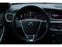 Volvo V40 1.5 T3 Polar+ Sport | Lichtmetalen Velgen 17" | Lederenbekleding | Harman/Kardon Audiosysteem | Electronic Climate Controle | Voorstoelen Verwarmend | Cruise Control | Leyless Entry+ Keyless Start | LED koplampen | Navigatiesysteem Full Map + Hard Disk | Panoramadak |