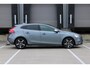 Volvo V40 1.5 T3 Polar+ Sport | Lichtmetalen Velgen 17" | Lederenbekleding | Harman/Kardon Audiosysteem | Electronic Climate Controle | Voorstoelen Verwarmend | Cruise Control | Leyless Entry+ Keyless Start | LED koplampen | Navigatiesysteem Full Map + Hard Disk | Panoramadak |