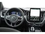 Volvo XC60 T8 455PK Automaat AWD Ultra Black Edition / Luchtvering / stoelmassage - en ventilatie / Adaptieve cruise control / Harman Kardon / BLIS / Panoramadak / Apple carplay / Parkeersensoren met 360 camera / Elektrisch bedienbare achterklep / Elektrisch verstelbare voorstoelen met geheugen / Stoel en stuurwielverwarming / 21” velgen / Getinte ramen vanaf de B-stijl