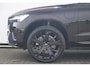 Volvo XC60 T8 455PK Automaat AWD Ultra Black Edition / Luchtvering / stoelmassage - en ventilatie / Adaptieve cruise control / Harman Kardon / BLIS / Panoramadak / Apple carplay / Parkeersensoren met 360 camera / Elektrisch bedienbare achterklep / Elektrisch verstelbare voorstoelen met geheugen / Stoel en stuurwielverwarming / 21” velgen / Getinte ramen vanaf de B-stijl