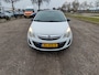 Opel Corsa 1.4I-16V 90pk Black-Edition Airco Radio cd/mp3 Elek.Ramen/Spiegels Sport-Comfort Stoelen Zwart Dak + Pianolak-delen Multi-Func.Stuur Mistlampen Privacy-glas Isofix LM-velgen volledig onderhouden , laatste beurt bij 216.000 km