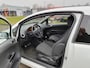 Opel Corsa 1.4I-16V 90pk Black-Edition Airco Radio cd/mp3 Elek.Ramen/Spiegels Sport-Comfort Stoelen Zwart Dak + Pianolak-delen Multi-Func.Stuur Mistlampen Privacy-glas Isofix LM-velgen volledig onderhouden , laatste beurt bij 216.000 km