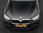 BMW 5-Serie Touring 530e xDrive Business Edition Plus PHEV 293pk Dealer O.H | Trekhaak af Fabriek | Adaptive Cruise | 360 Camera | M Sportstuur | Keyless | BLIS | Plug In Hybrid