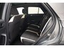 Volkswagen T-Roc 1.0 TSI Sport Executive [ Panorama Virtual LED Navi ]