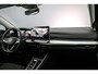 Volkswagen Golf Life Edition 1.5 TSI eHybrid 204pk DSG Automaat Adaptive cruise control, Achteruitrijcamera, Stoelverwarming, LED koplampen, Parkeersensoren, App connect