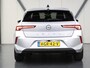 Opel Astra 1.2 110PK Turbo Business Edition | AppleCarPlay/AndroidAuto | Camera | Navigatie | FULL LED | Stoel/Stuur verwarmd | AGR Bestuurdersstoel | Adaptive CruiseControl | Isofix | Privacy Glass |