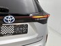 Toyota Yaris Cross 1.5 Hybrid Executive Limited | Dodehoek detectie | Stoelverwarming | Half lederen bekleding | Draadloze telefoonlader | Achteruitrijcamera | Apple CarPlay/Android Auto | Cruise Control Adaptive |