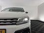 Volkswagen Tiguan 2.0 TSI 4Motion R-Line Highline Aut. *ADAPTIVE-CRUISE | LEATHER-MICROFIBRE | FULL-LED | NAVI-FULLMAP | HEATED-SPORTSEATS | CAMERA | SHIFTPADDLES | PRIVACYGLASS | CARPLAY | ECC | PDC | 20''ALU*