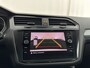 Volkswagen Tiguan 2.0 TSI 4Motion R-Line Highline Aut. *ADAPTIVE-CRUISE | LEATHER-MICROFIBRE | FULL-LED | NAVI-FULLMAP | HEATED-SPORTSEATS | CAMERA | SHIFTPADDLES | PRIVACYGLASS | CARPLAY | ECC | PDC | 20''ALU*