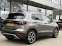 Volkswagen T-Cross 1.0 TSI AUT. *!* CARPLAY/ 18 INCH/ LED/ TREKHAAK/ CAMERA *!*