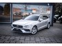 Volvo V60 2.0 B3 Momentum Business|Trekh|LED|Adaptive Cruise|Digital Dash|Apple Carplay|