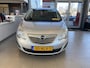 Opel Meriva 1.4 Turbo Cosmo,Navigatie,Climate&Cruisecontrol,Spraakbediening,Elektrischpakket,Comfortstoelen,Trekhaak,Sensoren V&A,Lage Kilometerstand,17 Inch Lmv