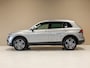 Volkswagen Tiguan 2.0 TSI 4Motion Highline / 180pk / Panorama dak / Trekhaak / Rondomzicht camera /