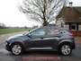 Hyundai Kona Electric EV Comfort Smart 64 kWh SOH 95% / HEAD UP DISPLAY / CARPLAY