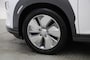 Hyundai Kona Electric Comfort  64 kWh - Carplay, Navi, Cruise, Camera, Trekhaak, SOH 100%