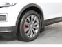 Volkswagen T-Roc 1.5 TSI Sport Panoramadak, ACC, Bluetooth, LED, Virtual,