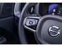 Volvo XC60 2.0 T6 Plug-in hybrid AWD Ultra Black Edition | PHEV | Panoramadak | Luchtvering | Head-Up Display | 360 Graden Camera | Harman Kardon Audio | Sportstoelen | Lichtmetalen Velgen 21 inch | Elektrische Achterklep | Parkeersensoren