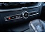 Volvo XC60 2.0 T6 Plug-in hybrid AWD Ultra Black Edition | PHEV | Panoramadak | Luchtvering | Head-Up Display | 360 Graden Camera | Harman Kardon Audio | Sportstoelen | Lichtmetalen Velgen 21 inch | Elektrische Achterklep | Parkeersensoren