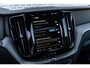 Volvo XC60 2.0 T6 Plug-in hybrid AWD Ultra Black Edition | PHEV | Panoramadak | Luchtvering | Head-Up Display | 360 Graden Camera | Harman Kardon Audio | Sportstoelen | Lichtmetalen Velgen 21 inch | Elektrische Achterklep | Parkeersensoren
