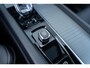 Volvo XC60 2.0 T6 Plug-in hybrid AWD Ultra Black Edition | PHEV | Panoramadak | Luchtvering | Head-Up Display | 360 Graden Camera | Harman Kardon Audio | Sportstoelen | Lichtmetalen Velgen 21 inch | Elektrische Achterklep | Parkeersensoren
