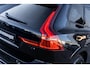 Volvo XC60 2.0 T6 Plug-in hybrid AWD Ultra Black Edition | PHEV | Panoramadak | Luchtvering | Head-Up Display | 360 Graden Camera | Harman Kardon Audio | Sportstoelen | Lichtmetalen Velgen 21 inch | Elektrische Achterklep | Parkeersensoren