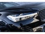 Volvo XC60 2.0 T6 Plug-in hybrid AWD Ultra Black Edition | PHEV | Panoramadak | Luchtvering | Head-Up Display | 360 Graden Camera | Harman Kardon Audio | Sportstoelen | Lichtmetalen Velgen 21 inch | Elektrische Achterklep | Parkeersensoren