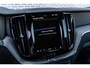 Volvo XC60 2.0 T6 Plug-in hybrid AWD Ultra Black Edition | PHEV | Panoramadak | Luchtvering | Head-Up Display | 360 Graden Camera | Harman Kardon Audio | Sportstoelen | Lichtmetalen Velgen 21 inch | Elektrische Achterklep | Parkeersensoren