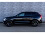Volvo XC60 2.0 T6 Plug-in hybrid AWD Ultra Black Edition | PHEV | Panoramadak | Luchtvering | Head-Up Display | 360 Graden Camera | Harman Kardon Audio | Sportstoelen | Lichtmetalen Velgen 21 inch | Elektrische Achterklep | Parkeersensoren
