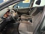 Peugeot 207 1.4-16V XT / NETTE AUTO / DEALER ONDERHOUDEN / AIRCO