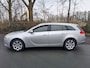 Opel Insignia Sports Tourer 1.8 Edition STUURT SOMS IETS ZWAAR