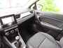 Renault Captur 1.3 TCe Mild Hybrid 140pk GPF Intens/ Adaptieve cruise/ 360 Graden camera/ Stoelverwarming voor + achter/ Apple Carplay/ Keyless entry/ DAB