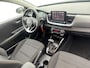 Kia Stonic DynamicLine Automaat | Navi | Clima | Camera | Cruise Control | LM Velgen Apple Carplay & Android Auto