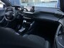 Peugeot 2008 1.2 Hybrid 145 GT | Alcantara | Stoelmassage/-verwarming | Keyless Entry/Start | Full LED | Climate Control | Adaptive Cruise Control | Apple Carplay/Android Auto | Navigatie | Draadloze telefoonlader | Dodehoek | Parkeercamera/-sensoren |