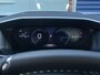 Peugeot 2008 1.2 Hybrid 145 GT | Alcantara | Stoelmassage/-verwarming | Keyless Entry/Start | Full LED | Climate Control | Adaptive Cruise Control | Apple Carplay/Android Auto | Navigatie | Draadloze telefoonlader | Dodehoek | Parkeercamera/-sensoren |