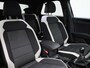 Volkswagen T-Roc 1.5 TSI Sport Black Style 150PK | Navigatie | Climate Control | Cruise Control