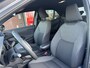 Toyota Yaris Cross 1.5 Hybrid 115 First Edition STOEL/STUURVERWARMING APPLE/ANDROID CAMERA CLIMA NAVI AD-CRUISE PRIVACY-GLASS 17"LM-VELGEN