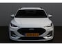 Ford Focus Wagon 1.0-125pk EcoBoost Mild-Hybrid ST-Line. In nieuwstaat ! Slechts 3.850km ! Autm. airco dual, camera, pdc v+a, adaptieve cruise cntrl, side- en lane assist, LED verlichting, stoel-, stuur- en voorraamverw., LM wielen, navigatie, telefoonvoorb. etc.
