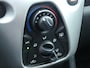 Toyota Aygo 1.0 VVT-i x-play 1e Eigenaar, Dealer onderhouden, Camera