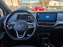 Volkswagen ID.4 First Max 77 kWh | Met o.a. voorverwarming, panoramadak, elektrische stoelen, adaptive cruise en head-up display!