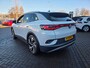 Volkswagen ID.4 First Max 77 kWh | Met o.a. voorverwarming, panoramadak, elektrische stoelen, adaptive cruise en head-up display!