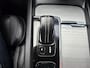 Volvo V60 2.0 B3 R-Design | Leder | Stoel/Stuur verwarming | Wegkl. Trekhaak | LM Velgen | Navigatie | Panoramadak |